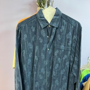 Tommy Bahama Blue Long Sleeve Shirt